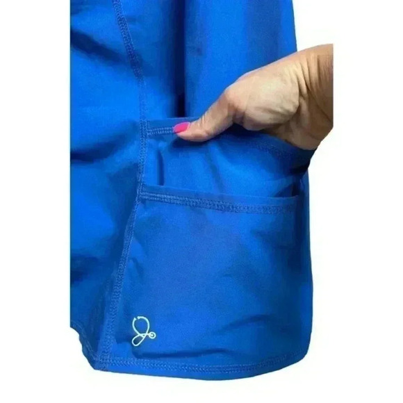 Jaanuu Women’s Scrub Top - Picture 4 of 8